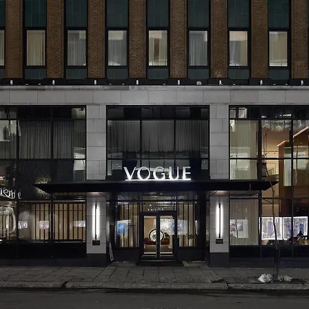 Vogue Hotel Montreal Downtown, Curio Collection By Hilton-2
