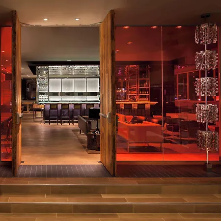 Hyatt Regency Vancouver-3