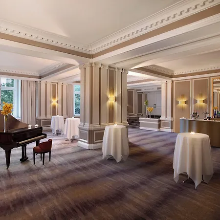 The Caledonian Edinburgh, Curio Collection By Hilton-3