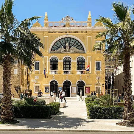 Palazzo President-3