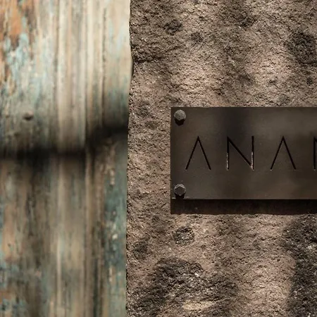 Casa No Name Small Luxury Hotel-3