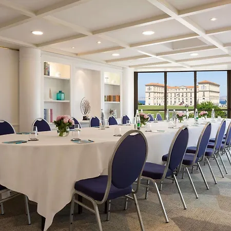 Sofitel Marseille Vieux-Port-2