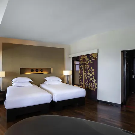 Pullman Phuket Karon Beach Resort-2