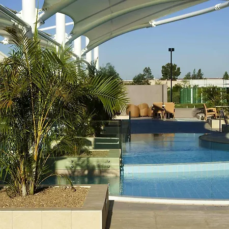 Mercure Sydney Liverpool-3