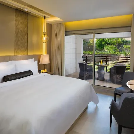 Kempinski Summerland Hotel & Resort Beirut-3