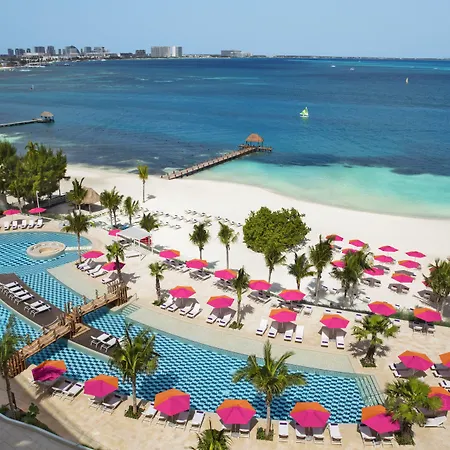 Amare Cancun Adults Only All-Inclusive Resort, Curio Hilton-2