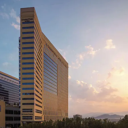 Doubletree By Hilton Fujairah City-3
