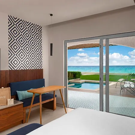 Hilton Cancun Mar Caribe All-Inclusive Resort-2