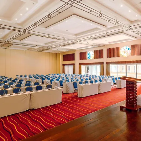 Moevenpick Hotel & Residences Nairobi-2