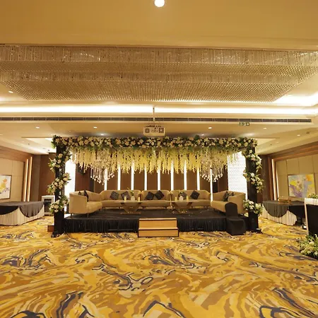 The Mars Resorts-2