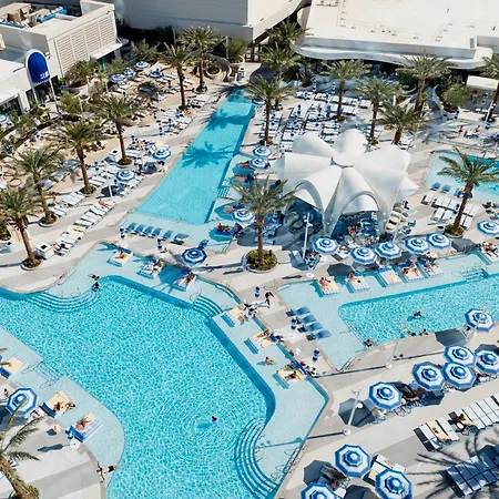 Fontainebleau Las Vegas, MICHELIN Key Award Hotel-3