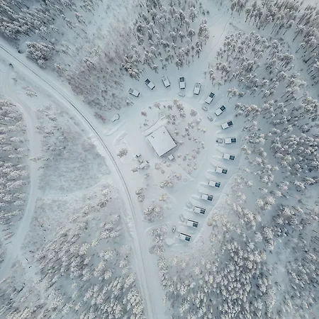 Levi Oloresort-3