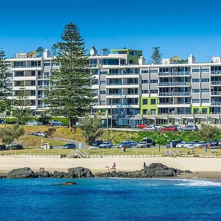 Sandcastle Apartments-3