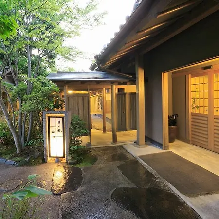 Yufuin Onsen Hinoharu Ryokan-2