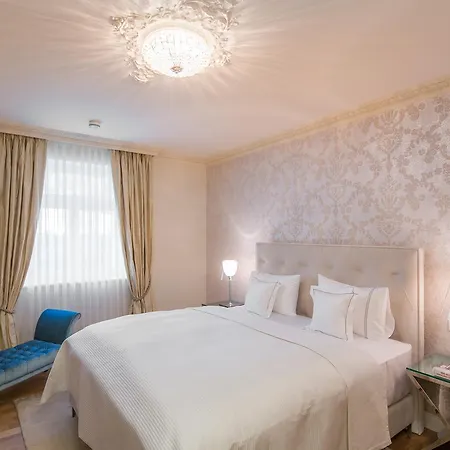 Rubin Luxury Apartments (Adults Only)-3