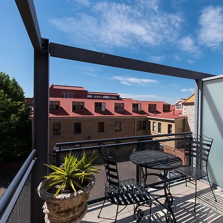 Sullivans Cove Apartments-2