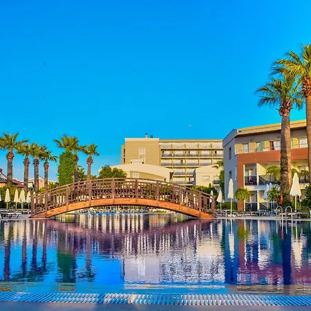Palm Wings Kusadasi Beach Resort&Spa-3