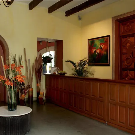Hotel Racquet Cuernavaca-3