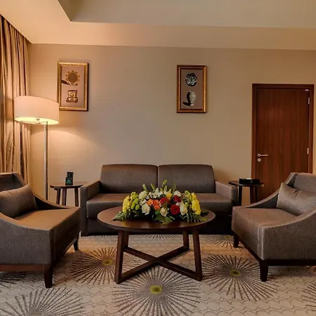 Holiday Suites Al Azizia-3
