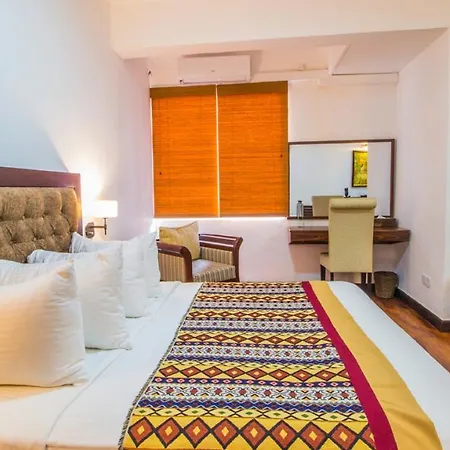 Pearl Royal Hotel, Colombo-2