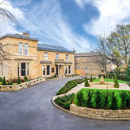 Manor House Lindley-2