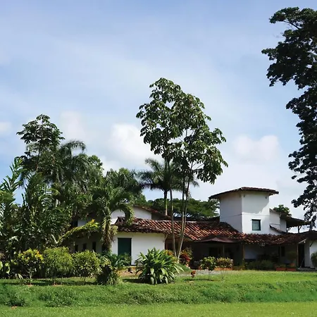 Hacienda Bambusa-2