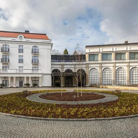 Hotel Spa Dr Irena Eris Polanica Zdroj-2
