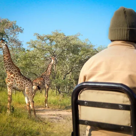 Vuyani River Lodge-3