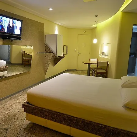 Nexos Motel Tamarineira (Adults Only)-3