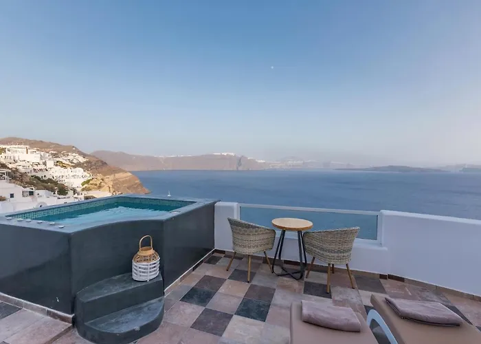Secret Legend Suites (Adults Only)