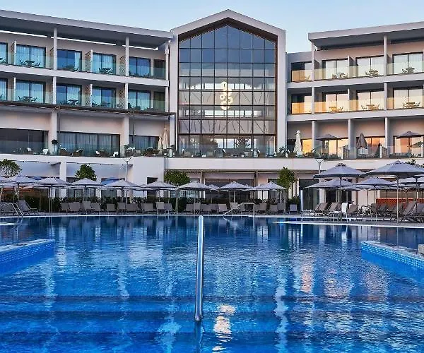 Mare Paphos