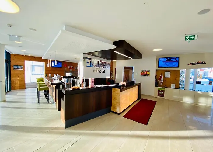 Mt Hotel