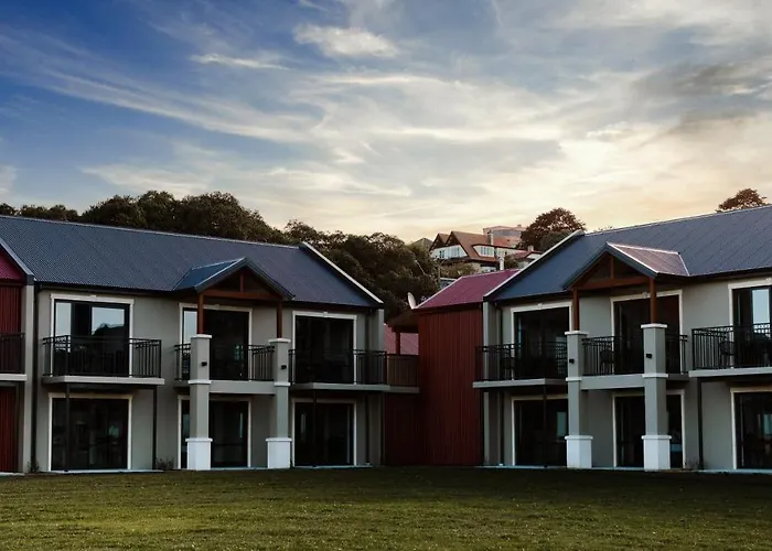 Mariner Suites