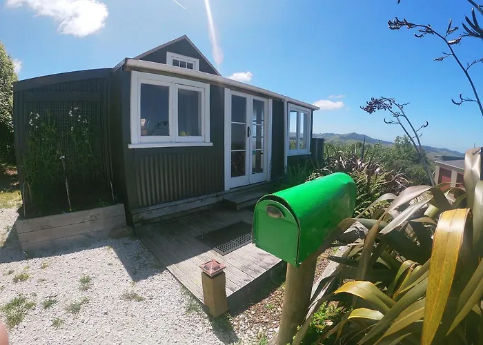 Rock Retreat B&B Farmstay