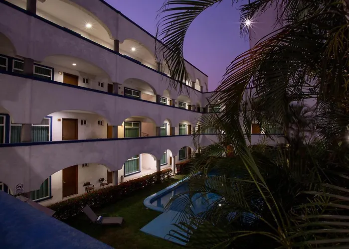Hotel Arcos Aeropuerto
