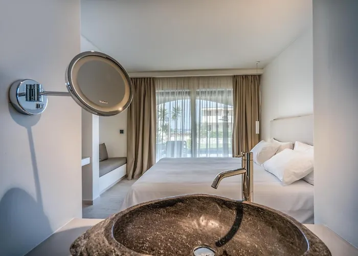 Caravel Suites - Adults Only Tsilivi 