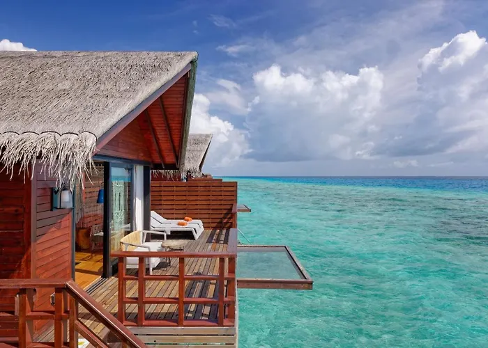 Grand Park Kodhipparu Maldives Hotel Baros Island
