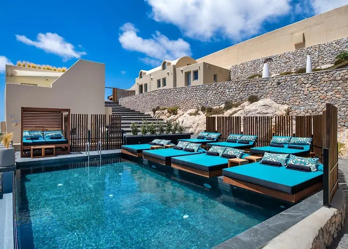 Skyfall Suites - Adults Only Pýrgos