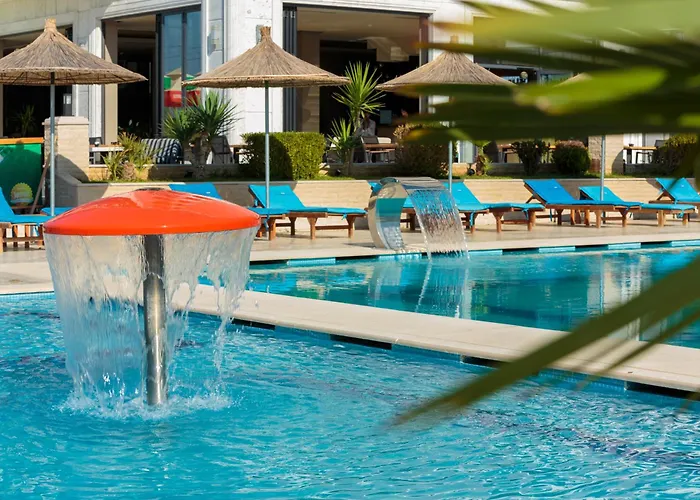 Kraal Hotel Vlore