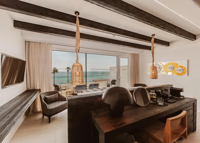 Kaliva Suites - Adults Only