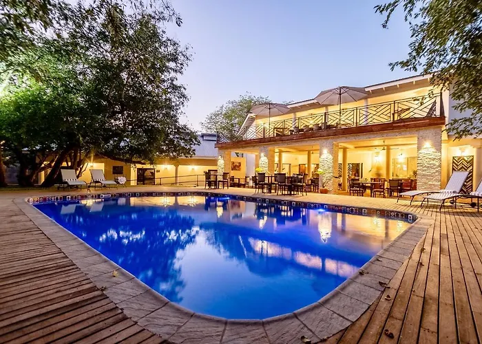 Nkosi Guest Lodge