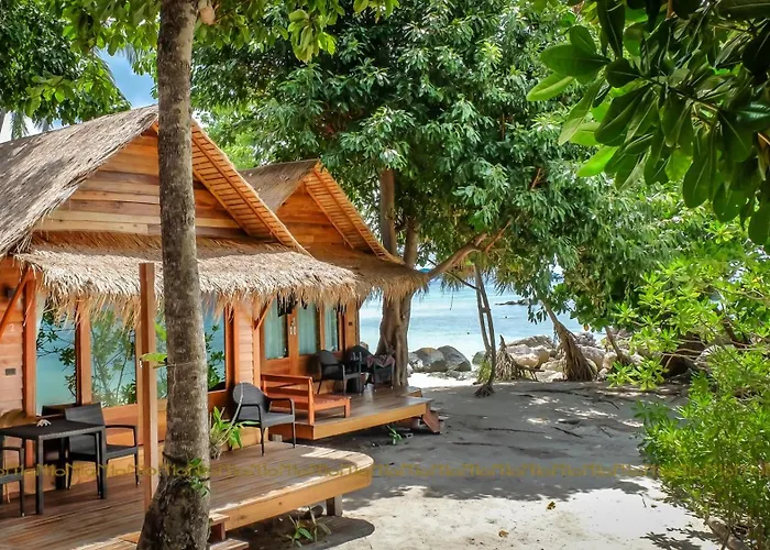 Ten Moons Lipe Resort