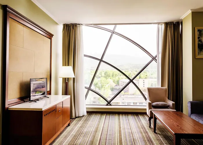 Shera Inn Hotel