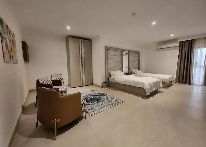 Imperial Suites Hotel