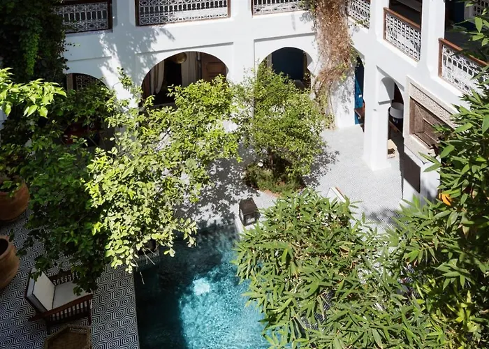 Riad Les Yeux Bleus