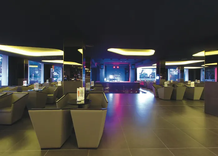 Hotel Riu Bravo
