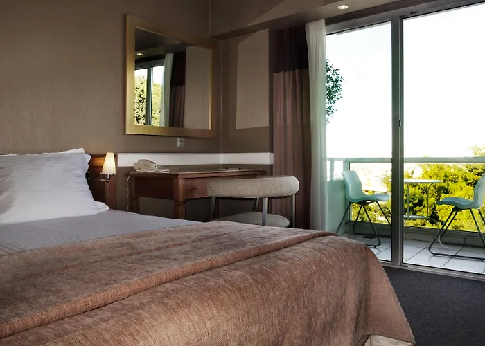 St George Lycabettus Lifestyle Hotel