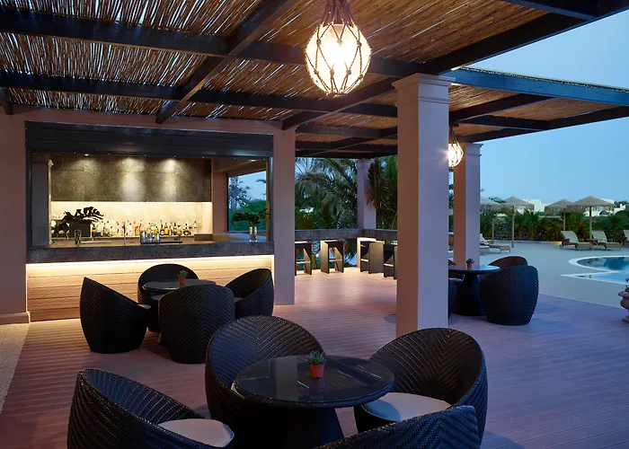 9 Muses Santorini Resort Perivolos 
