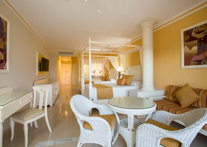 Bahia Principe Escape Bouganville (Adults Only) El Soco