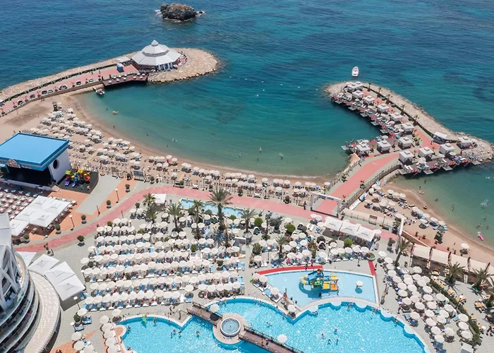 Hotel Granada Luxury Okurcalar